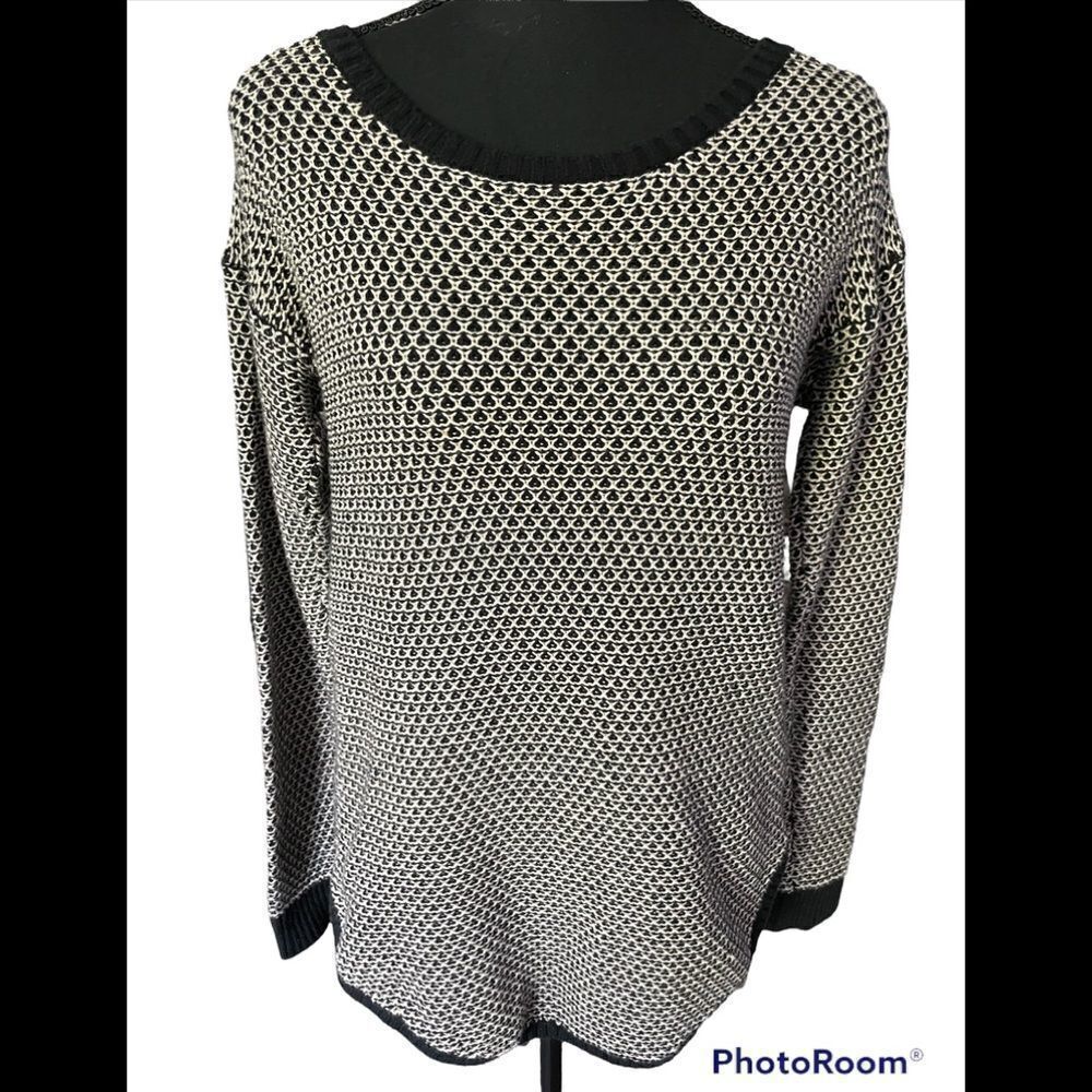 SPENDID crew neck rounded bottom hem cotton /rayon/silk blend knit sweater sz XS